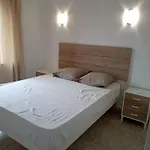 Maison 4 Chambres, Climatisée, Terrasse, Garage Cadre Paisible 8egli10 Canet-en-Roussillon