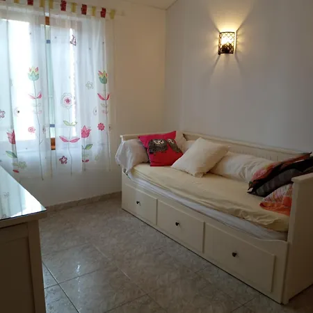 Villa Maison 4 Chambres, Climatisée, Terrasse, Garage Cadre Paisible 8egli10 *